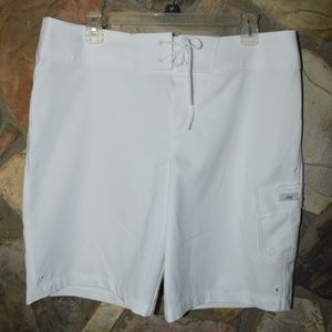 Women Jag white shorts
